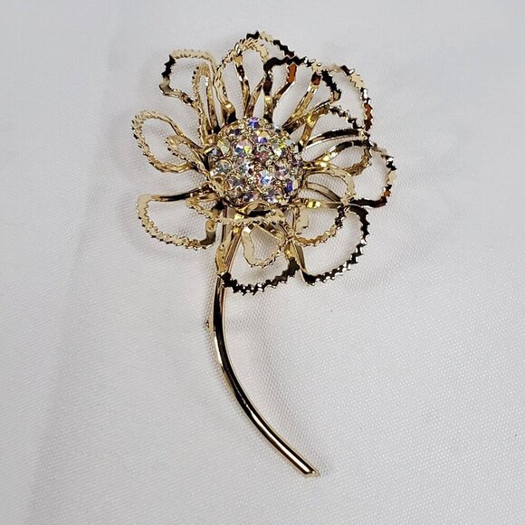 VTG Sarah Coventry Gold-Tone "Allusion" Filigree Flower Brooch Rhinestones 1968 - Picture 2 of 11